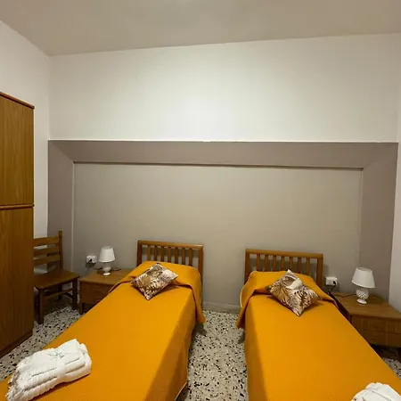 Casa Le 2 Sorelle דירה סירקוזה